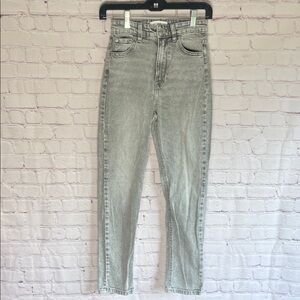 Pull&Bear Women's High‎ Rise Gray Jeans Size 0